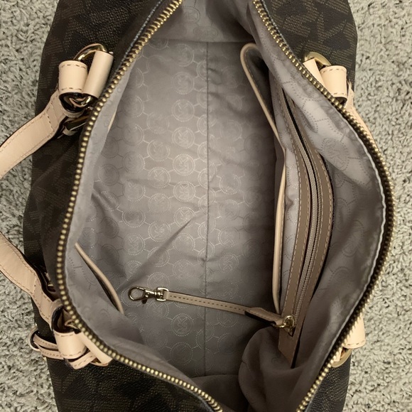 Grayson Large Satchel - Picture 2 of 3